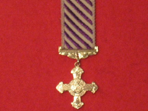 Miniature british gallantry - british,