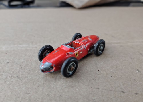 Lesney matchbox ferrari - lesney,