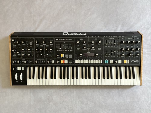 Moog muse voice polyphonic - muse, 8-voice