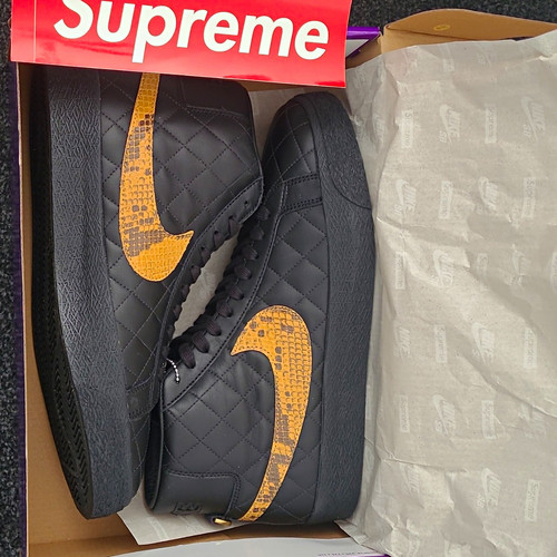 Supreme nike zoom blazer - sb,