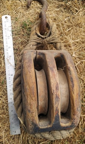 Antique wooden double - wooden, ships