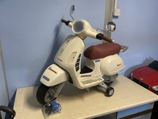 12v Officially Licensed peg Perego  Electric Vespa Kids cream Ride On Scooter ?