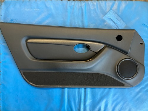 Left side door card - f/tf,