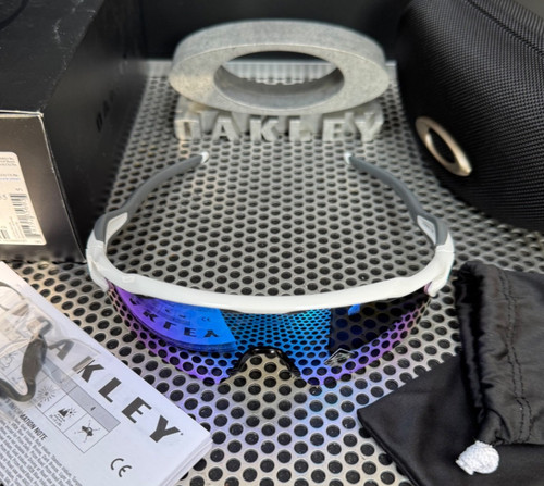 Oakley radar path - path, |
