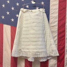 Vintage Handmade Victorian Eyelet Lace Prairie Petticoat Ruffle Skirt Size M