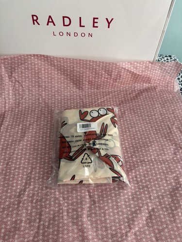 Radley clawde the crab - radley,