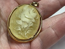 Jewellery Gorgeous Vintage NAPIER Gold Tone Flower Cameo Large Pendant, Signed