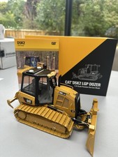 CCM D5 Dozer CAT In 1/24 Model