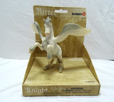 Schleich Ritter Knight Rearing