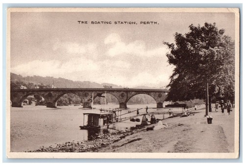 Perth scotland postcard bridge - perth,