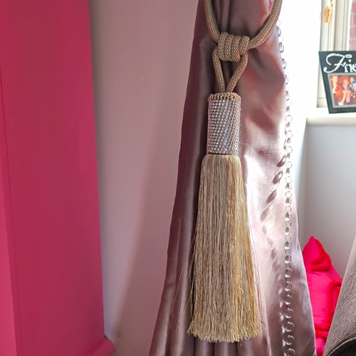 Grey silver tassel - &,