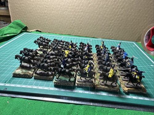 Plastic soldiers lot 50 - soldiers,