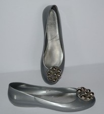 STUART WEITZMAN PELLETS SILVER