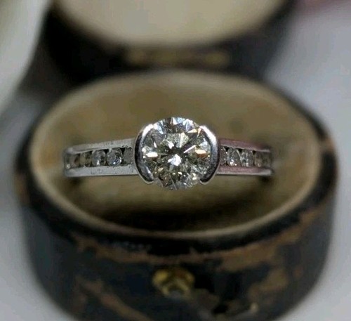 18ct welsh gold diamond ring - 18ct,