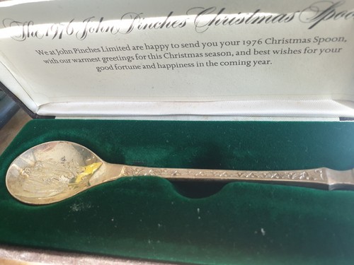 John pinchers christmas - john, spoon