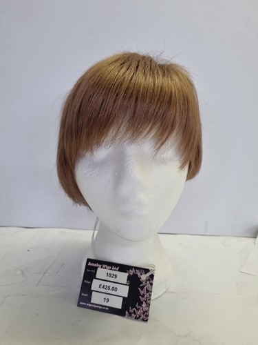 Short honey ginger - layered, wig