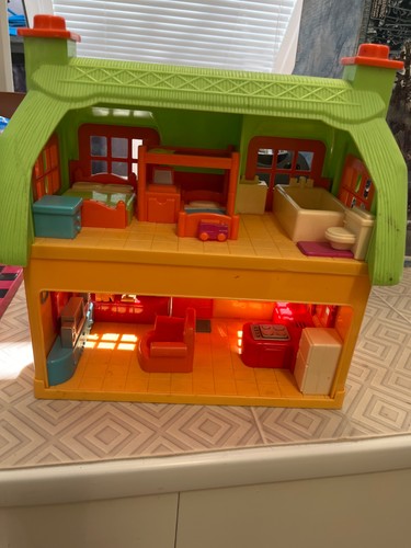 Elc happyland cottage - elc,