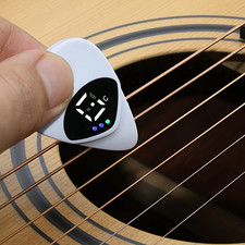 2-in-1 Guitar Pick & Tuner –