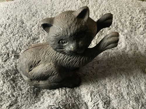 Antique cast iron cat doorstop