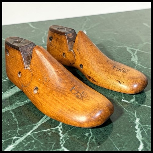 Antique 1930s maple wood - antique,