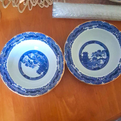 Wade ceramics ringtons - ceramics,