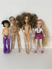 2 X LIV DOLL  SPIN MASTER + 1