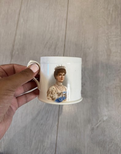 Antique royal doulton 1911 - antique,