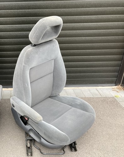 Captain seat with swivel base - seat,