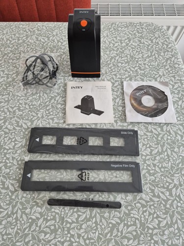 35mm slide and film scanner - and,