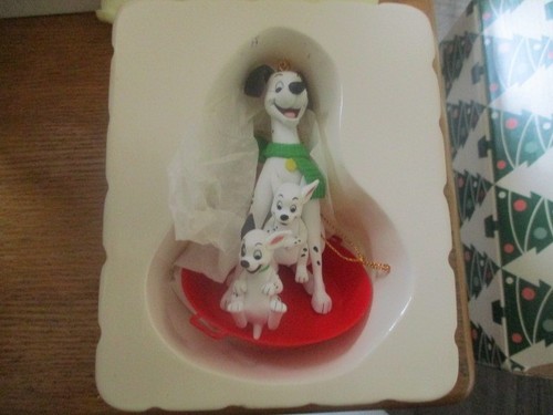 Grolier christmas ornament 101 - christmas,