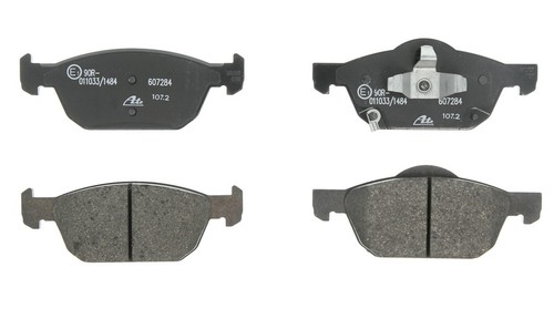 Brake pads set front - set, right