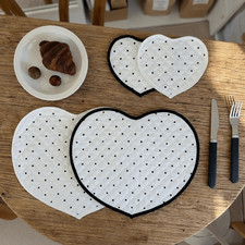 Polka Dot Quilted Mat Romantic