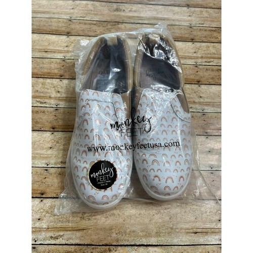 Monkey feet women - feet, tan