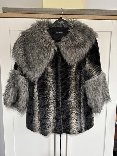 Vtg y2k teatro faux fur - vtg,