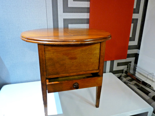 Round vintage sewing - , table