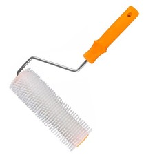 Spiked roller self levelling