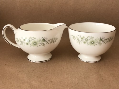 Wedgwood westbury milk cream - /,