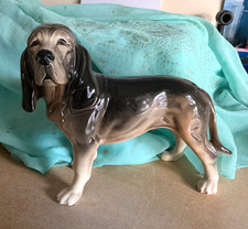 Melba Ware Bloodhound Dog Vintage figurine Mid 20th Century Design