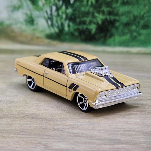 Hot wheels chevelle ss 396 - hot,
