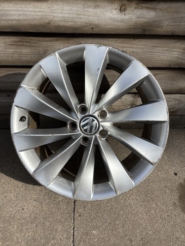 Genuine vw passat - 1,