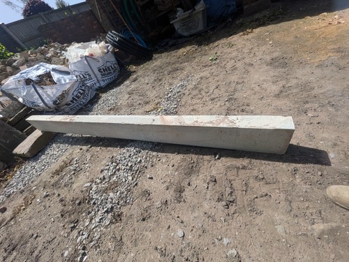 Prestressed concrete lintel - prestressed,