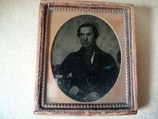 CLASSIC Antique VICTORIAN SEATED YOUNG GENT  AMBROTYPE c1860
