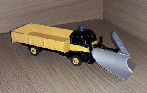 Dinky 958 guy warrior - dinky,