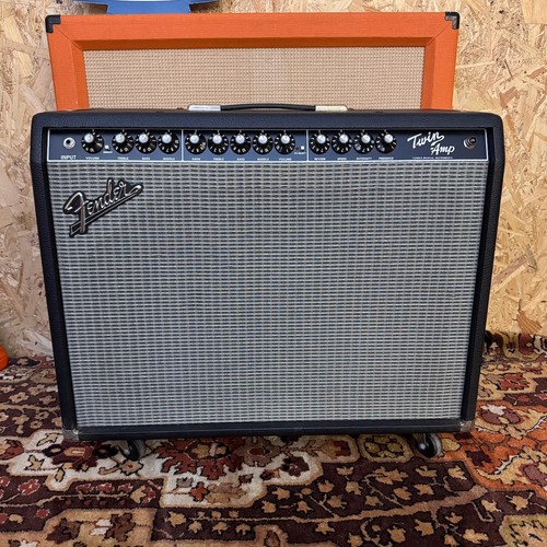Vintage 1990s fender twin - vintage,