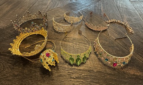 Rhinestone tiaras crowns - 9,