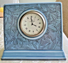 Wedgwood Interiors 1999 Earthenware Mantel Clock 11.5cms tall 13cms wide WORKING