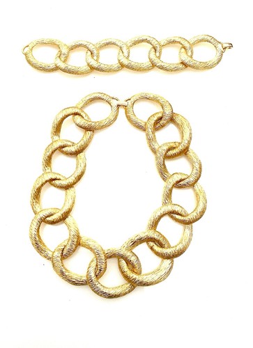 Vintage revival chunky gold - vintage,
