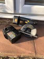 Panasonic 5-3/8" Metal Cutter Saw 15.6V Model EY3530 + battery + charger