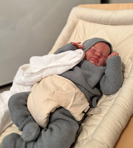 Quinlyn bonnie brown - by,