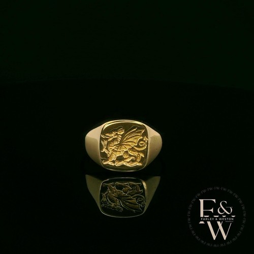 Yellow gold signet ring farley - gold,
